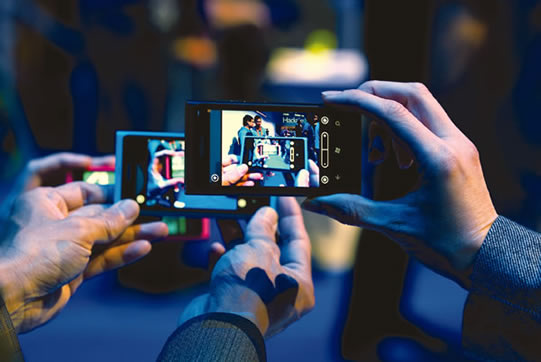 電芯廠混戰(zhàn)移動(dòng)電源成品，加劇移動(dòng)電源價(jià)格戰(zhàn)